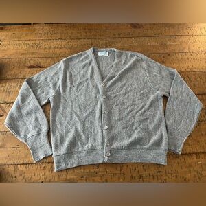Arnold Palmer Cardigan Size XL 6 Button Down‎